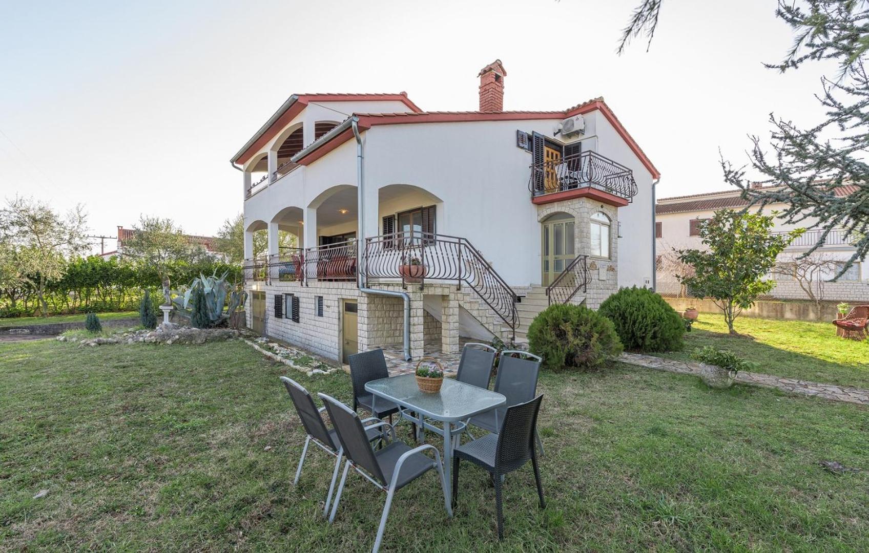 Apartmani Katalin Musalez Екстериор снимка