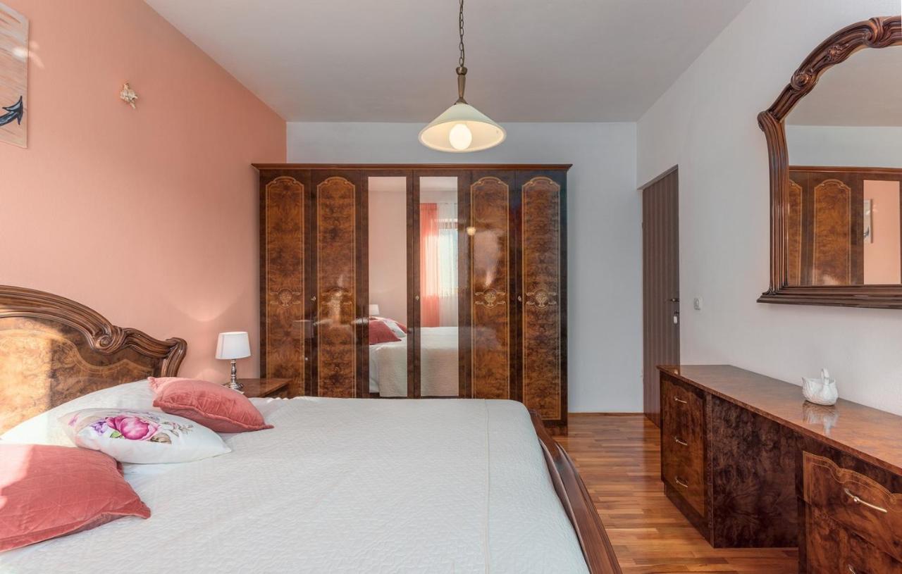 Apartmani Katalin Musalez Стая снимка