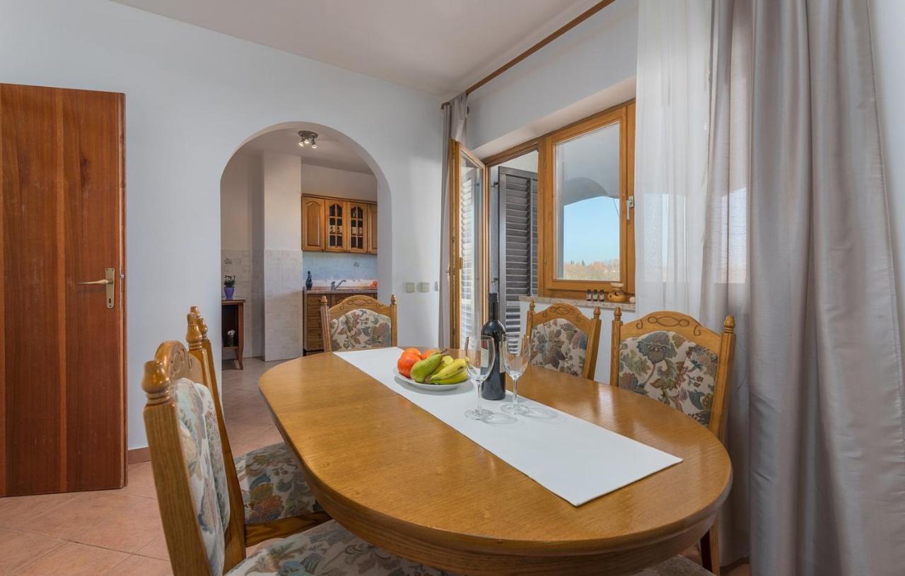 Apartmani Katalin Musalez Стая снимка